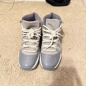 Jordan Kids Sneakers in Gray and White